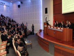 A.Ü'de beyin fırtınası